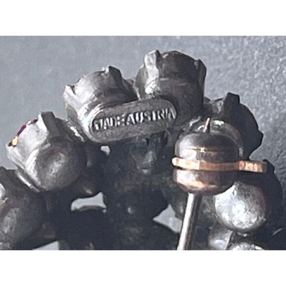 Vintage Signed Strawberry
Vibrant Red Green Rhinestones
Austria Pin Brooch - Picture 11 of 15